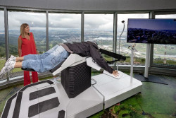 La renovada torre del Indiano en Peña Cabarga permite la exploración virtual de cuevas y sobrevolar paisajes