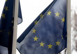 La UE, que no tiene ejército, se limita a condenar  la detención  por parte de los hutíes de empleados de la ONU