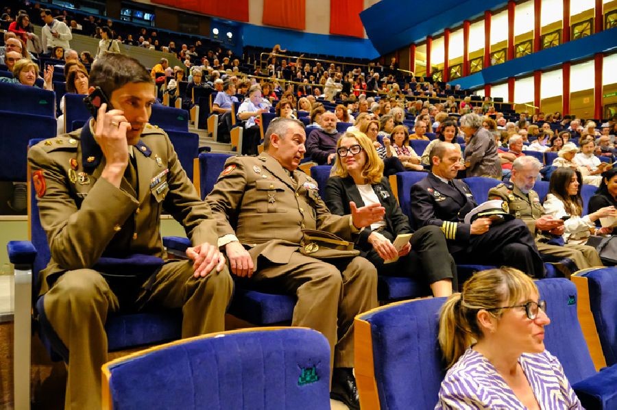 La Unidad de Música de la Guardia Real llena el Palacio de Festivales en su concierto de música civil y militar