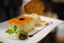 La Vinoteca comparte su famosa receta de Flan de queso con nuestros lectores