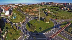 Lamerotondas y apestosos .  Por Francisco Gonzalez-Riancho Colongues  