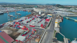 Las exportaciones c&aacute;ntabras crecen un 1,1% en el primer semestre y las importaciones caen un 16,6%