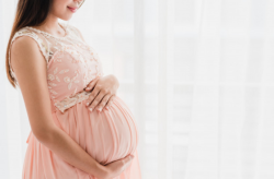 Las mujeres siempre han sido vientres con piernas, por Manuel Cabrero Bárcena