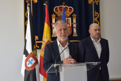Las ordenes de S&aacute;nchez son distribuir los menores y luego traer  a sus padres a Espa&ntilde;a