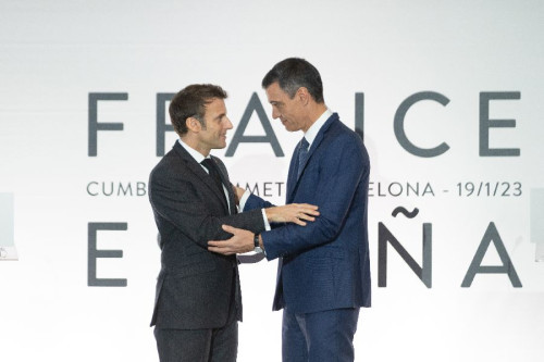 Las peleas entre PP y PSOE impiden ratificar el Tratado de Amistad con Francia tras el `no` del Congreso y la inhibici&oacute;n del TC