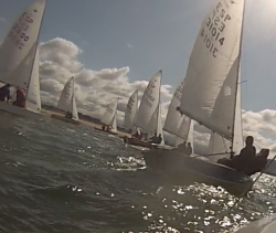 Las tripulaciones del Tolosa y C&iacute;a. y del S&C se repartieron las victorias en la tirada del Snipe Santanderino.