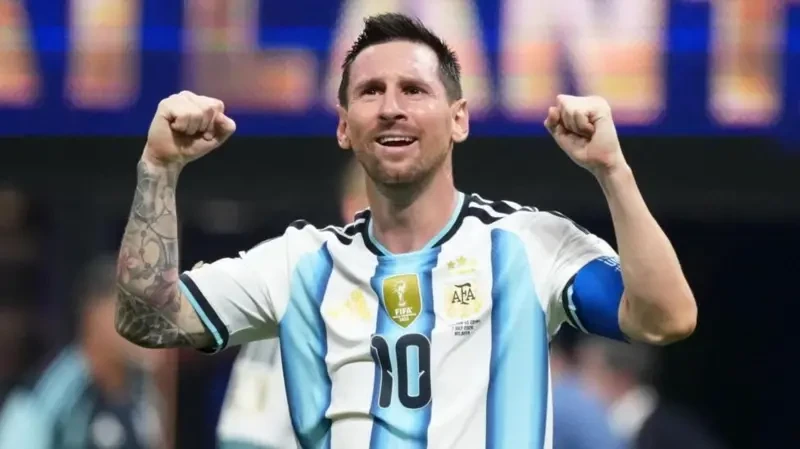 Leo Messi: "No era una victoria m&aacute;s, el pueblo argentino la quer&iacute;a"