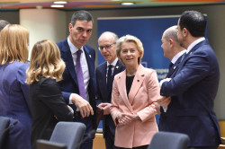 Líderes de los 27 abren el debate de aumentar financiación a la industria europea de la Defensa