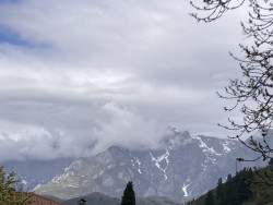 Li&eacute;bana, un monumento a la naturaleza.Por Carlos Magdalena