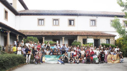 Llegan a Cantabria los primeros 47 ni&ntilde;os saharauis del programa `Vacaciones en Paz`