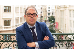Lorenzo Amor: "El gobierno está alejado de la realidad, de las necesidades que tienen los autónomos y va por libre"