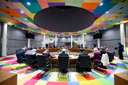 Los 27 fijan excepciones en el pr&eacute;stamo de 90.000 millones a Ucrania para compras de armas fuera de la UE