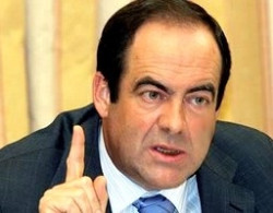  Los claroscuros del camaleónico Bono....