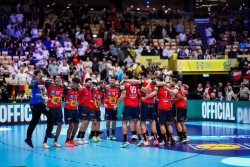 Los `Hispanos` se clasifican para la Ronda Principal del Europeo con la derrota de Serbia
