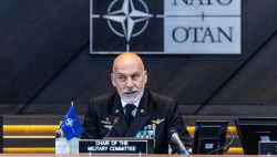 Los jefes de Estado Mayor de la OTAN reafirman el apoyo a una paz "justa, creíble y duradera" en Ucrania