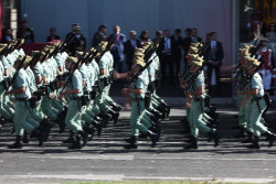 Los reyes presiden ma&ntilde;ana un desfile del 12 de octubre con sabor electoral antes de su esperado viaje a Ceuta y Melilla