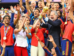 Los Reyes reciben a los campeones: "Sois un conjunto estelar y legendario"
