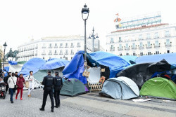 Los sindicatos formalizan la huelga electoral a favor de S&aacute;nchez y contra la oposici&oacute;n que no gobierna 