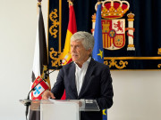 Marlaska anuncia 45 polic&iacute;as m&aacute;s para garantizar la seguridad ciudadana en Ceuta y 20 para agilizar expulsiones