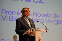 M&aacute;s de 300 personas piden a la RAE que "reconsidere" la candidatura de Sergio Ram&iacute;rez por su pasado pol&iacute;tico sandinista