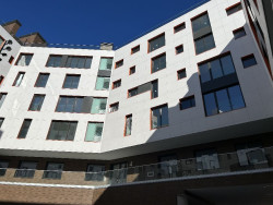 Más de una treintena de inquilinos morosos de VPO de Santander adeudan más de 410.000 euros