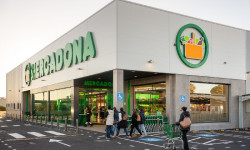 Mercadona alcanza una cuota r&eacute;cord del 27% en la distribuci&oacute;n, mientras Lidl y Aldi siguen creciendo
