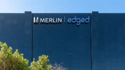 Merlin gana 180 millones hasta junio, un 8% m&aacute;s, y eleva previsiones para 2026