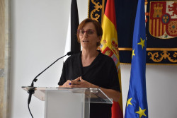 M&oacute;nica Garc&iacute;a cobra por insultar a  Feij&oacute;o pero de ideas propias en relaci&oacute;n a Ceuta nada