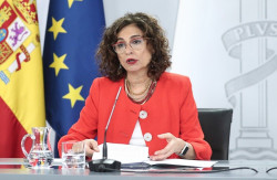  Montero asegura que las CCAA est&aacute;n actuando en el &aacute;mbito de sus competencias para frenar los brotes