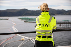 Mowi cierra 2025 con una facturaci&oacute;n r&eacute;cord de 5.730 millones