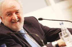 Muere a los 86 a&ntilde;os el periodista Diego Carcedo, exdirector de RNE y de informativos de TVE