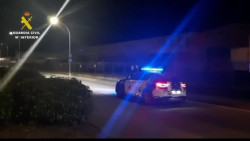 Muere el copiloto de un coche en el que viajaban seis j&oacute;venes: el conductor se fuga y hay tres heridos