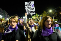 Obst&aacute;culos para atajar la violencia de g&eacute;nero en 2025: fallos de pulseras antimaltrato y juzgados "sobrecargados"