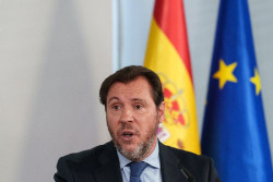 &Oacute;scar Puente dice sentir "asco" por Feij&oacute;o: "hay que defender a su amo"