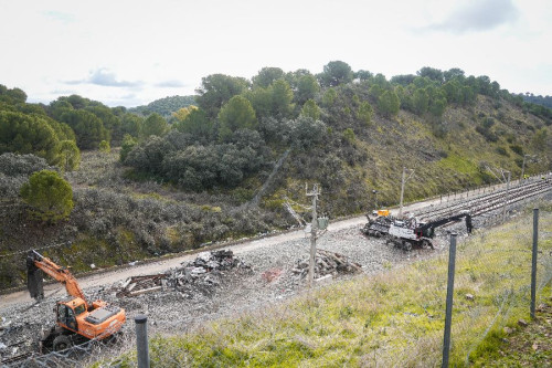 &Oacute;scar Puente sigue con sus anuncios creando confusi&oacute;n y dice que la l&iacute;nea de alta velocidad Madrid-Andaluc&iacute;a se abrir&aacute; en 10 d&iacute;as