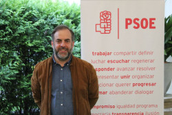 Oyarbide (PSOE) quiere "recuperar la cordura" en Torrelavega y poner fin a "despropósitos" como el aquapark