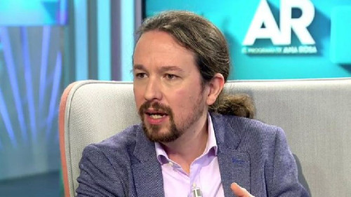 Pablo Iglesias considera que Guaidó es un simple opositor de su amigo Maduro