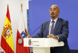 Pascual justifica los ceses por la situación de la Atención Primaria y descarta por ahora más cambios