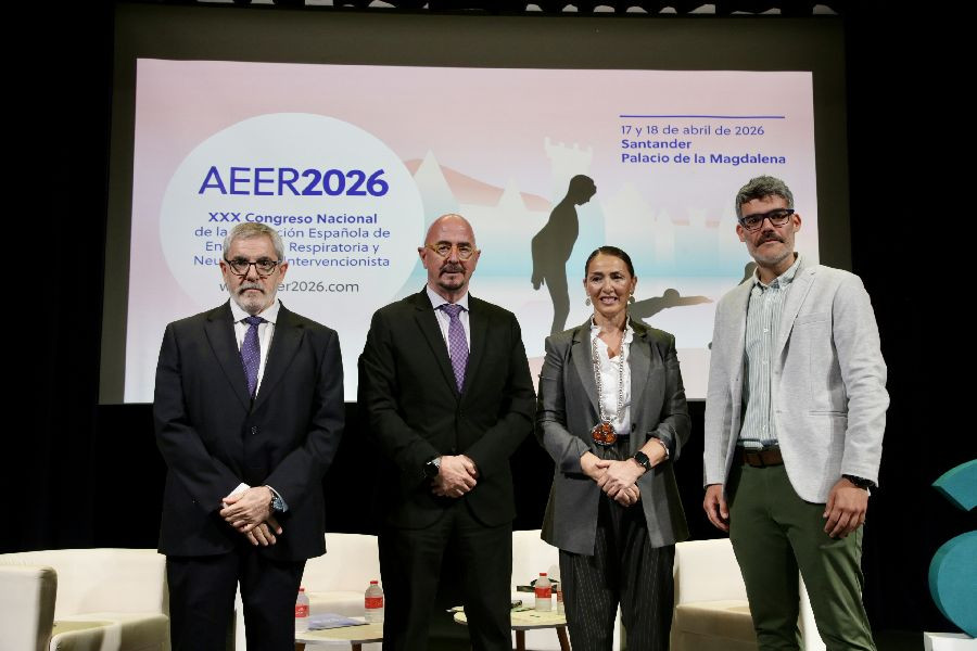Pascual pide un "gran cambio" del sistema sanitario en la inauguraci&oacute;n del Congreso Nacional de Endoscopia Respiratoria