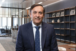 Pastor (Cofares): "España necesita una reserva estratégica de medicamentos y de productos sanitarios tras la pandemia"