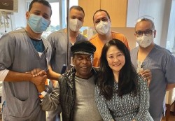 Pelé abandona el hospital: "Estoy muy feliz de estar de regreso en casa"