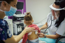 Pesquera dice que solo hay ocho ni&ntilde;os con  bronquiolitis en intensivos