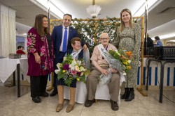 Piélagos homenajea a los más longevos del municipio, Isabel y Emiliano, de 103 y 94 años