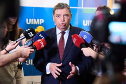 Planas reconoce la "dif&iacute;cil situaci&oacute;n" del verdel, y asegura que el Gobierno de Espa&ntilde;a tendr&aacute; que gestionarla