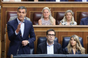 $posts[$i]->TITULO