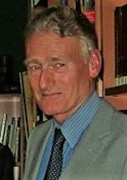 Polanco da nombre del hispanista  Anthony H. Clarke  a la Casa de Cultura  Por Constantino Barrero Herrera Presidente Asociación Sociocultural Polanco