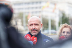 PP anuncia una iniciativa contra el borrado de las mujeres: "Vamos a estar con las feministas, con las de siempre"