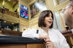 PP insta a Morant a pedir la retirada de la cátedra a la mujer del Presidente