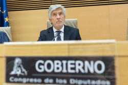 PP y Vox acusan a Marlaska de ignorar alertas previas sobre Ceuta: "Si lo sab&iacute;a, fue negligente; si no, incompetente"