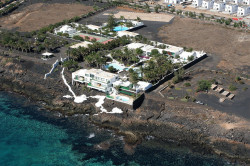 ¡Qué se van los políticos (Sánchez a la Mareta) de vacaciones! ¡Viva! Carlos Magdalena